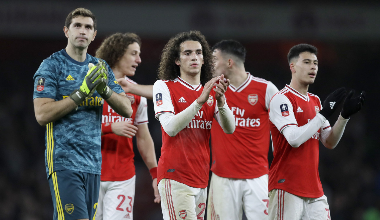 瑟洛特一传一射助马竞逆转埃因霍温，荣膺全场最佳（瑟洛特传射立功助马竞逆转埃因霍温，当选全场最佳）