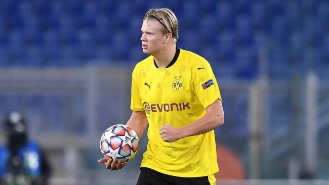 新掌门刚接手成都蓉城俱乐部，就有望收到三份惊喜大礼，引发热议（成都蓉城新掌门接棒即有望迎来三重惊喜礼遇，外界热议）