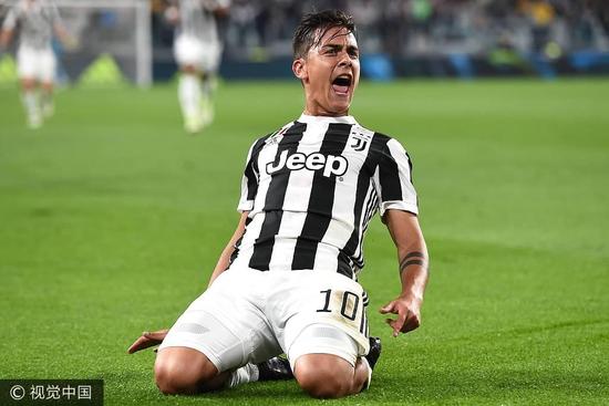 喀麦隆主帅：埃永有潜力为巴萨效力，他和埃托奥的类型不同（喀麦隆主帅：埃永具备加盟巴萨的潜质，与埃托奥风格迥异）