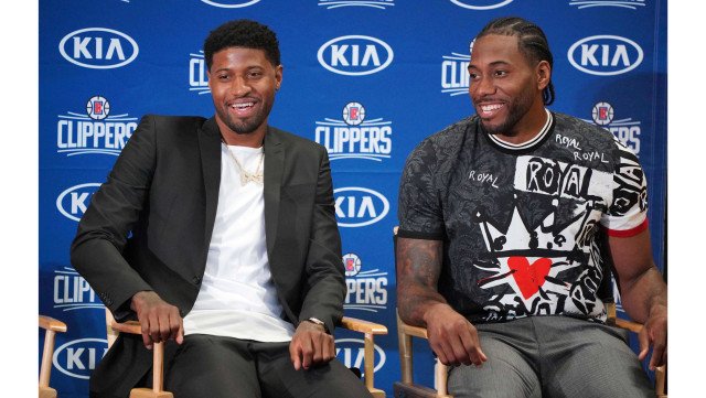 雷迪克：今晚湖人打得糟透了，周末将进行令人不适的录像复盘（雷迪克直言湖人今夜糟糕透顶，周末将进行令人难堪的录像复盘）