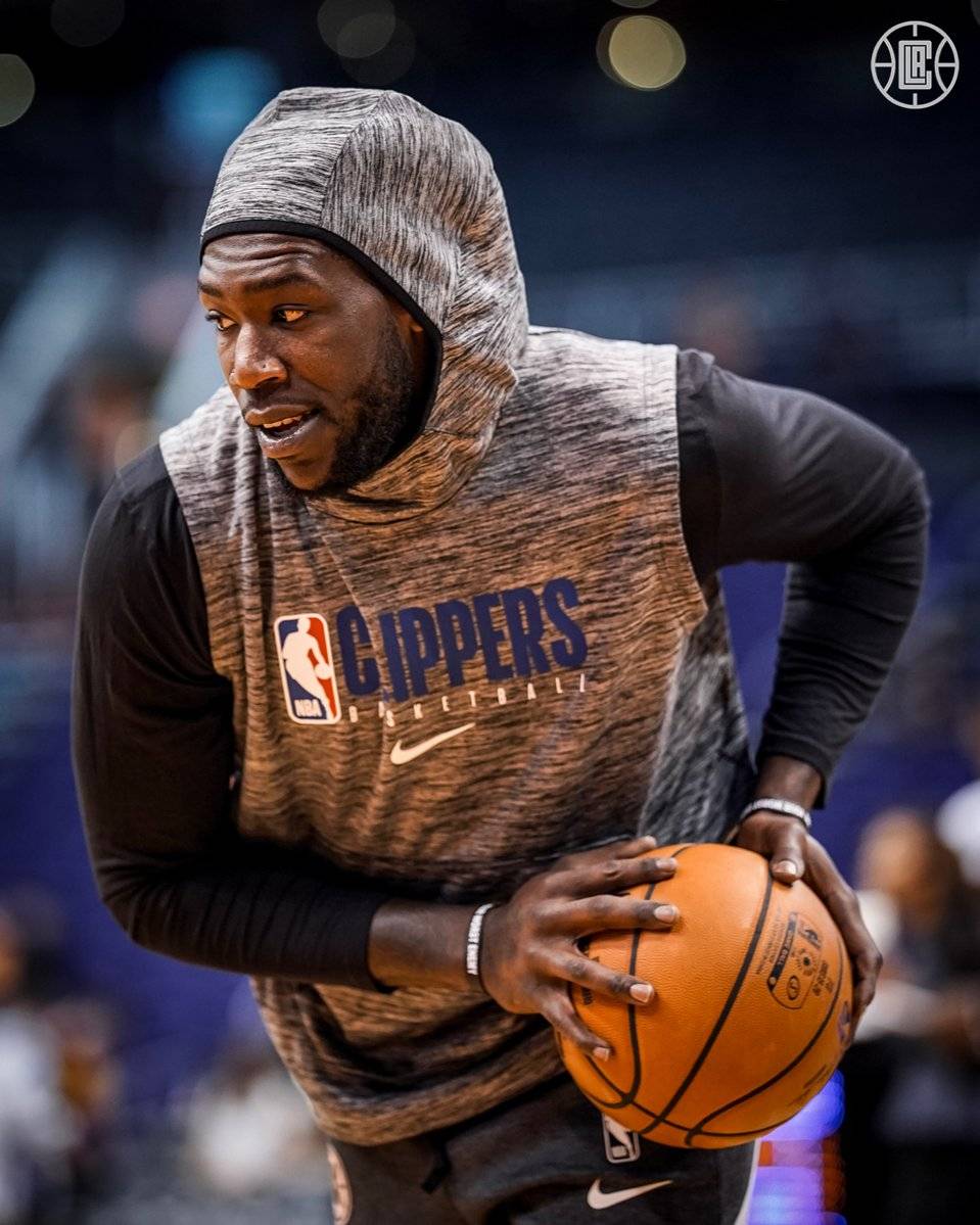 拉塞尔发ins祝贺诺里斯F1阿布扎比站夺冠（拉塞尔在Ins发文恭贺诺里斯夺得F1阿布扎比站冠军）