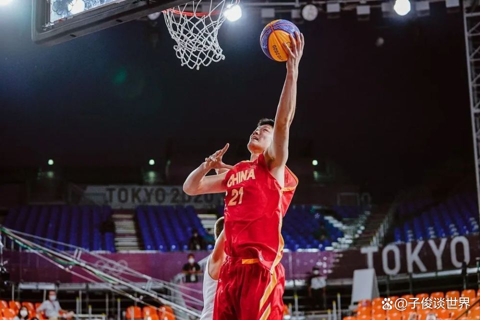 博主：杨瀚森相较赛季初有提高，但仍需理解什么样的动作合理（博主评杨瀚森：较季初进步明显，仍需强化对合理动作的理解）