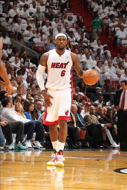 前曼联租借主管：U16教练对格林伍德很纵容，我曾对此发火（前曼联租借负责人称U16教练对格林伍德过于纵容：我曾为此发火）