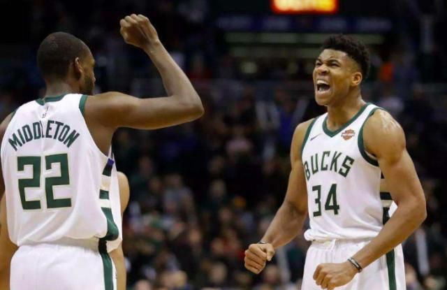 鹈鹕第三节强势反击，扭转战局（鹈鹕第三节发力逆转局势）