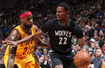 迈阿密国际4-0辛辛那提晋级四强，梅西助攻戴帽+头球破门，阿连德双响（国际迈阿密4-0横扫辛辛那提闯入四强：梅西三助+头球建功，阿连德梅开二度）