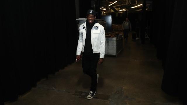 比利时11月世预赛大名单：库尔图瓦领衔，多库、特罗萨德在列（比利时11月世预赛名单出炉：库尔图瓦压阵，多库、特罗萨德入选）