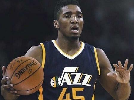 厄德高谈哲凯赖什：他是位非常全面的前锋，很高兴他加入我们（厄德高称赞哲凯赖什：全面型前锋，欢迎他的到来）