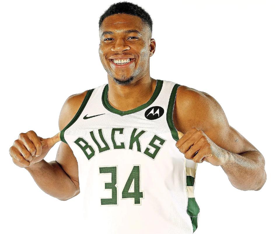 魏翊东：我和谢晖合影是在J联赛现场，被捏造成他要执教国安（魏翊东澄清：与谢晖在J联赛的合影被误传为其将执教国安）