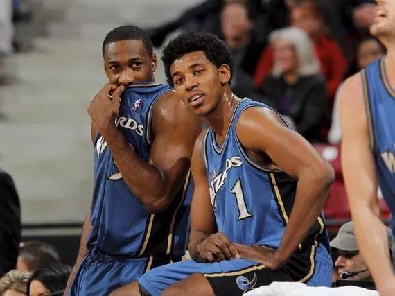 曼联拉什福德末段绝杀狼队（拉什福德压哨绝杀助曼联力克狼队）