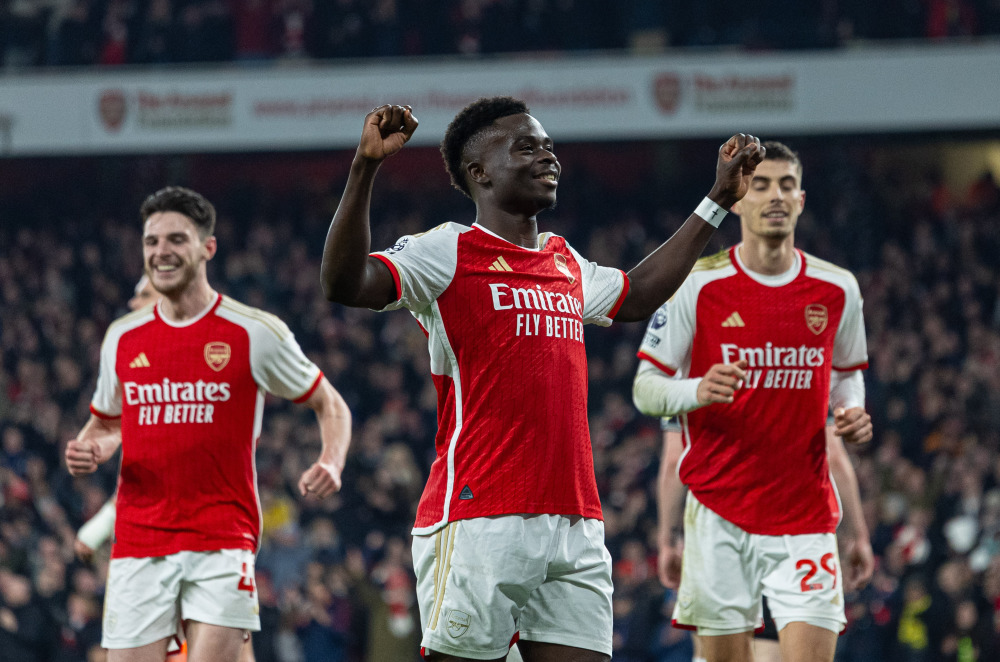 世体：将有2651名曼城球迷远征伯纳乌，球场将配备1700名安保（世体：2651名曼城球迷将赴伯纳乌，球场将部署1700名安保人员）