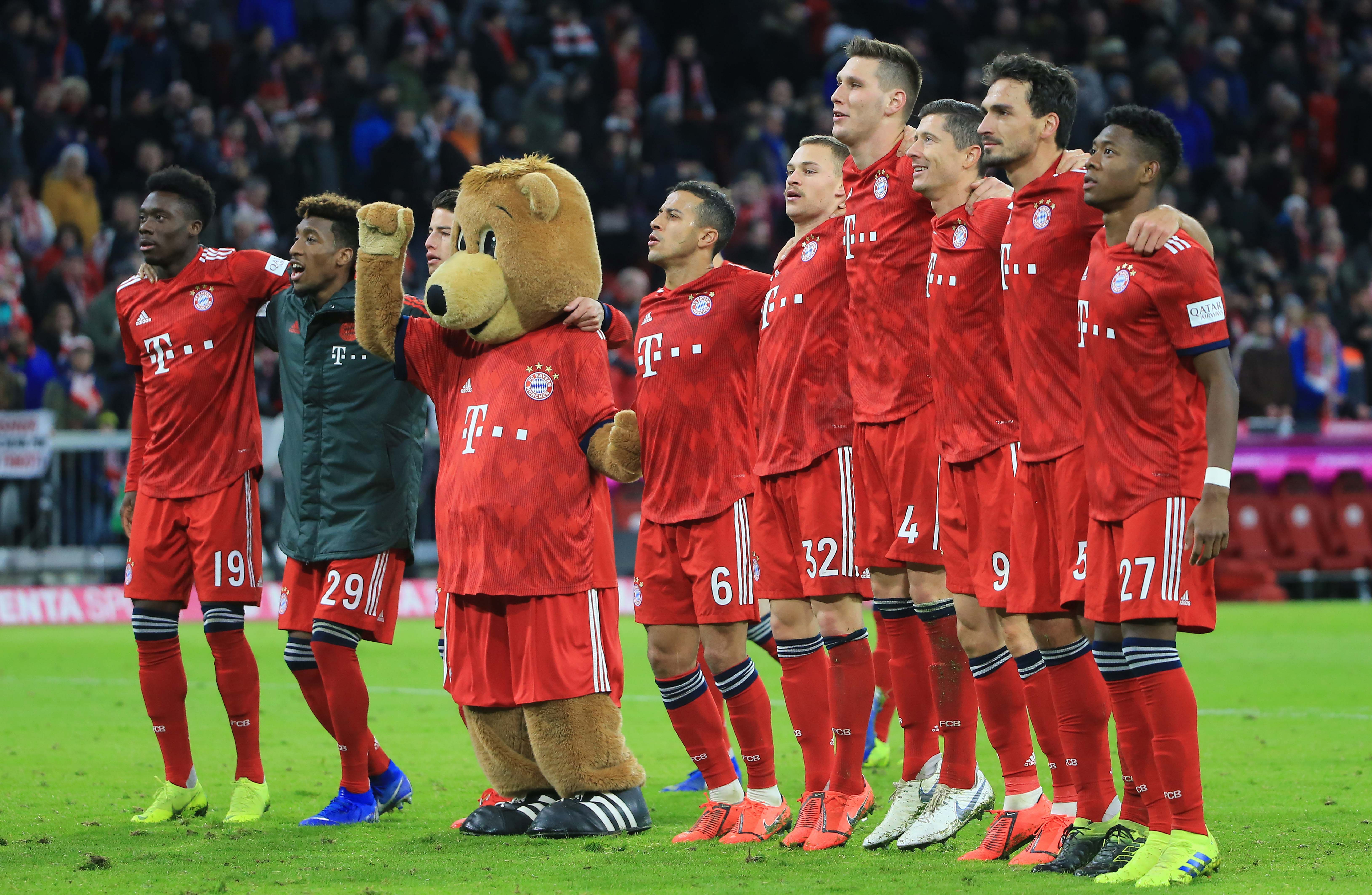 埃贝尔：穆西亚拉复出要等到1月；和格纳布里续约谈判很顺利（埃贝尔：穆西亚拉预计一月归队，格纳布里续约进展顺利）