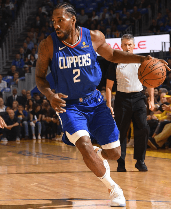 怒吼庆祝的那一刻太燃了（怒吼庆祝瞬间燃爆全场）