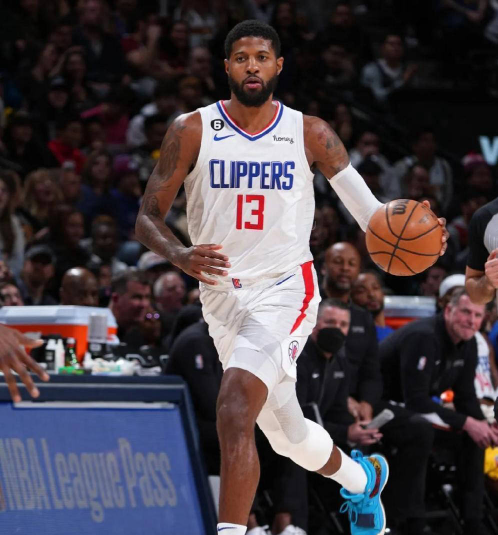 半场战报：海牛1-0三镇，兰克尔-泽补射得分（半场：海牛1-0领先三镇，兰克尔-泽补射破门）