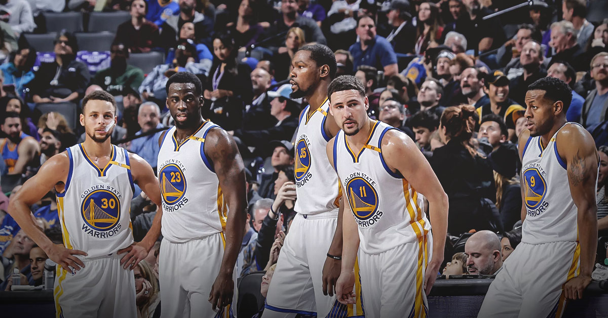 辽宁男篮王哲林连续得分超35（辽宁男篮王哲林连场轰下35+）