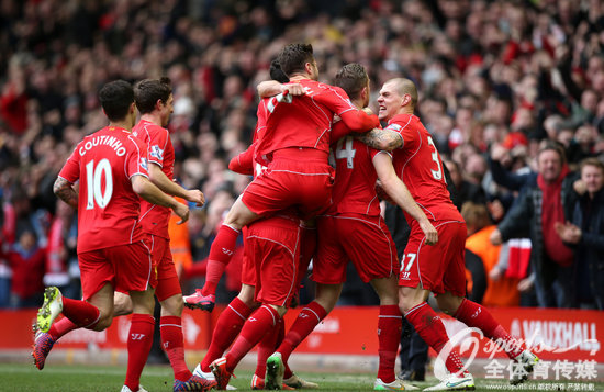 输掉关键卡位战！勇士已经落后西部第6的森林狼3.5个胜场（关键卡位战告负，勇士距西部第六森林狼已差3.5场）