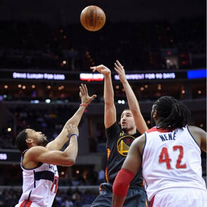 他是全场最冷静的人（全场最沉着的人是他）