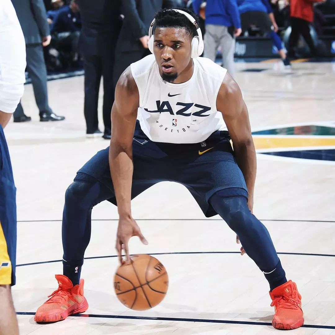 【电脑壁纸】——卡尼吉亚，1991年2月24日，...（卡尼吉亚·1991年2月24日｜电脑壁纸）